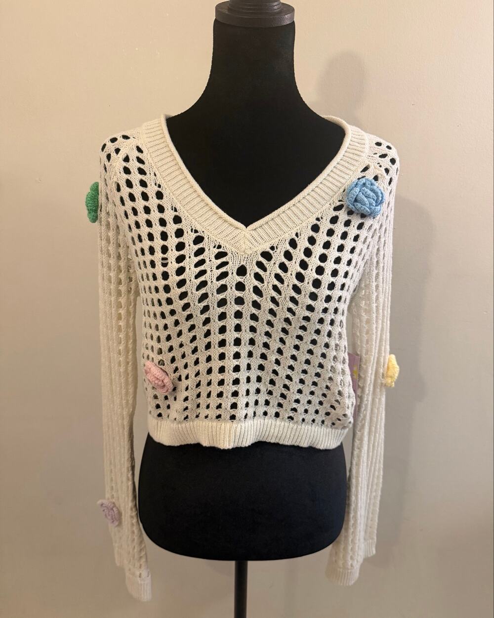 Wild Fable Women’s M Crochet Sweater 3D Flower Open Knit
